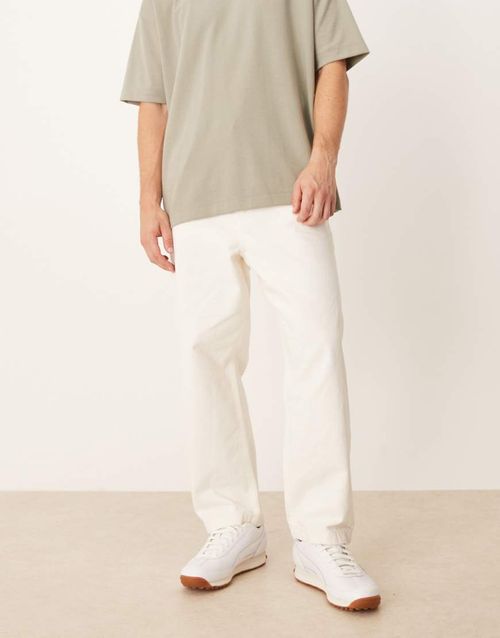 Loose straight jeans in ecru-White