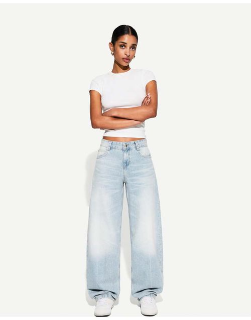 Barrel jeans in mid blue