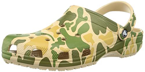 Crocs Unisex-Adult Classic Camo Clogs