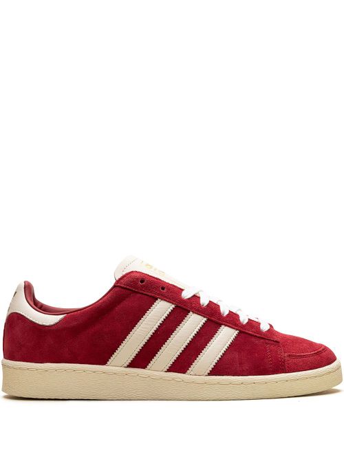 Jabbar Low "Team Power Red" - Team Power Red 2/Cream White/Gold Metallic