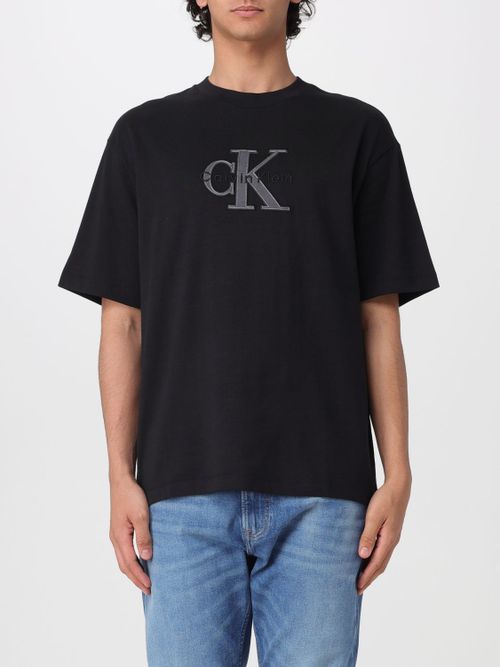 T-Shirt Men color Black