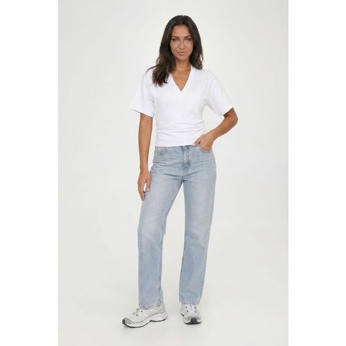 Boohoo Womens Petite V-Neck Cinched Waist T-Shirt - White Cotton