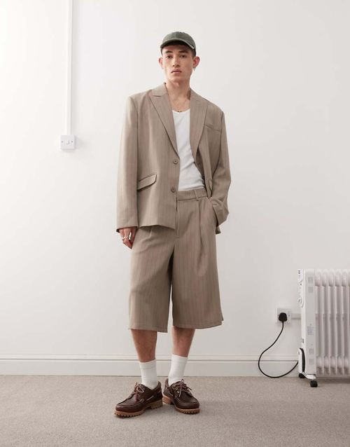 Longline tailored short in beige pinstripe-Grey