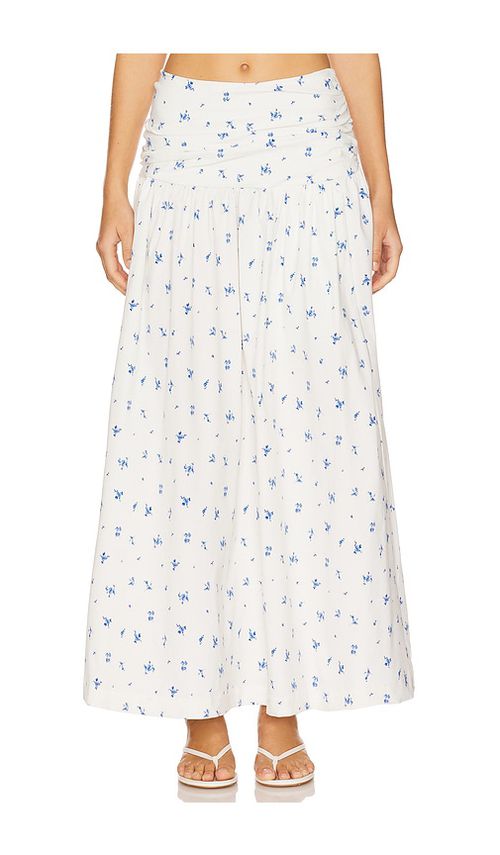 WeWoreWhat Ruched Waist Midi Skirt in White. Größe XL. Also in L, M