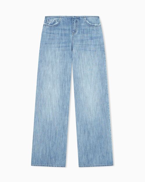 Wide Leg Jeans in Light Denim Made of Stiff Cotton