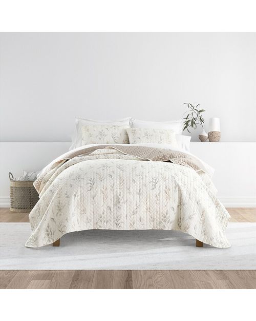 All Season Watercolor Leaves/Stripe Reversible Quilt Set