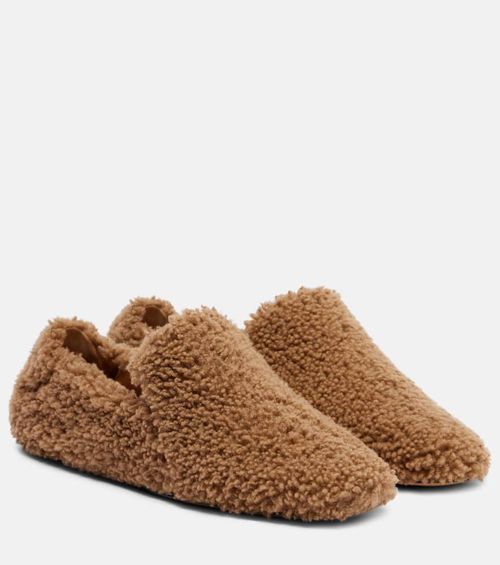 Le Monde Béryl Orlando shearling slip-on shoes