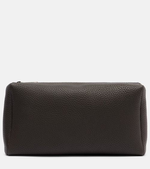 Squared Compact leather clutch