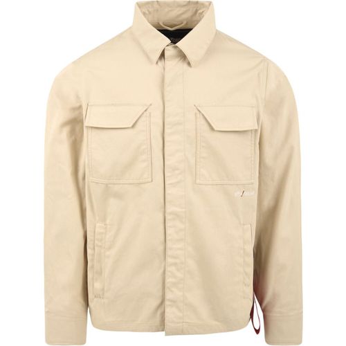 Après les chemises étiquettes beige