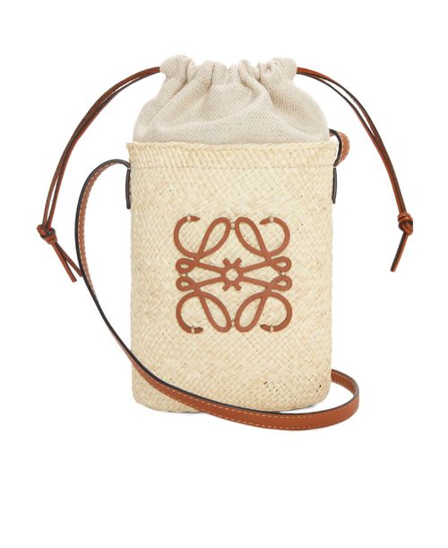 Square pocket in iraca palm and calfskin