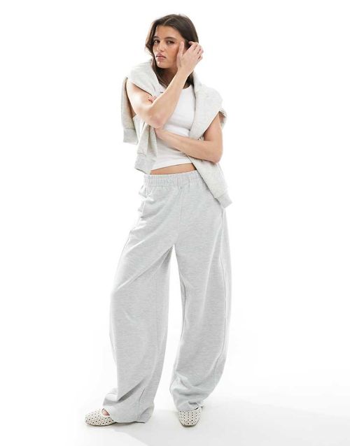 Plush barrel trousers in grey melange