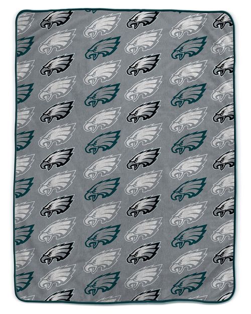 Philadelphia Eagles Nfl Team Logomania Oversized Fleece Blanket