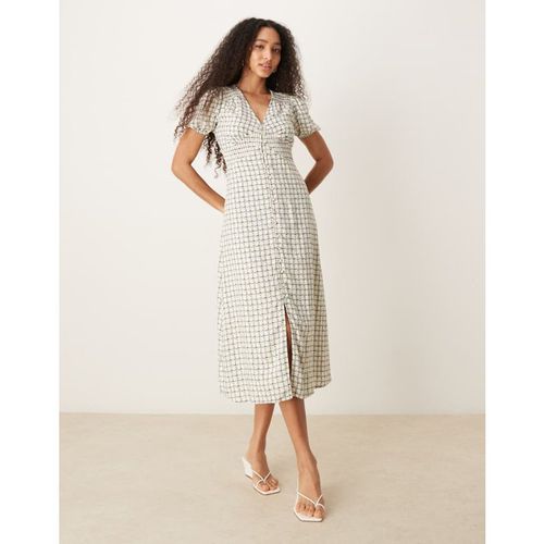 Nobody's Child Womens Lucinda midi tea dress in white ditsy