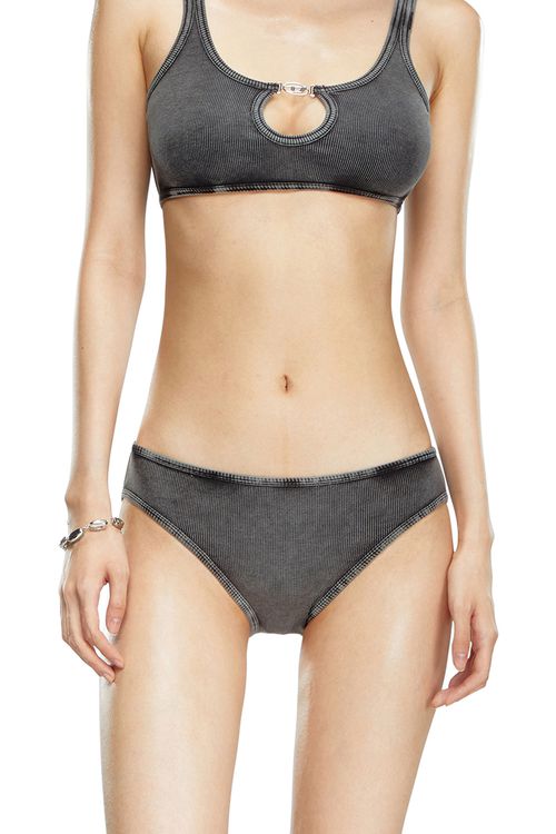 Ribbed briefs with Oval D plaque