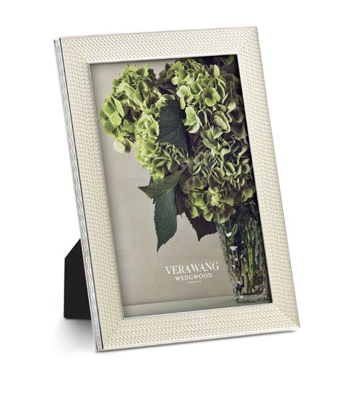 Vera Wang Pearl Photo Frame