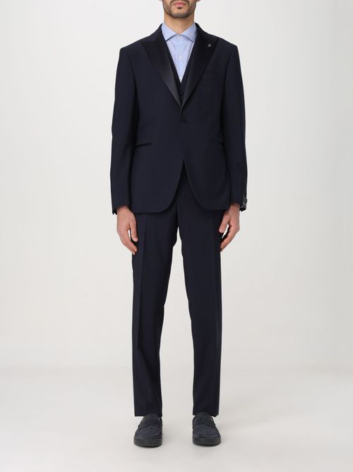 Suit Men color Blue