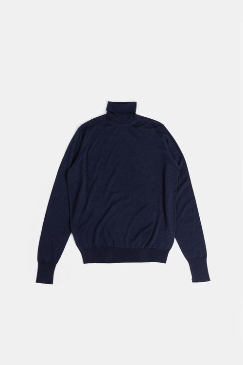 Richards Turtleneck — Navy
