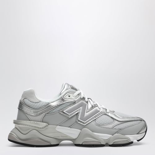 New Balance 9060 Sneakers In Raincloud / Truffle Salt In Mesh
