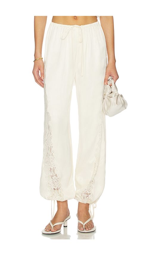 L'Academie Belarus Pant in Ivory. XS. Also in