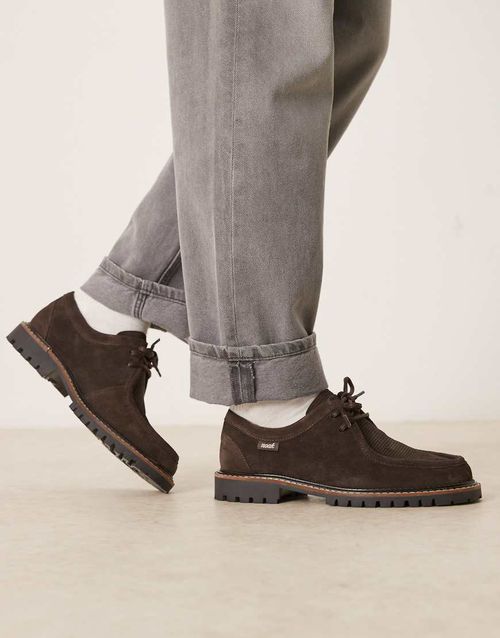 Made In Portugal apron lace up shoes in brown leather with embossed detailing