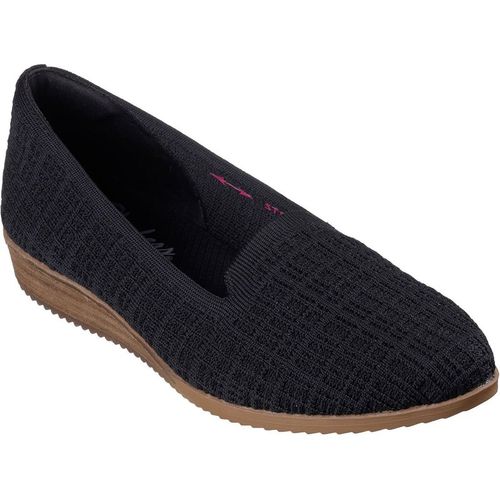 Skechers Womens Sawdust Slip On Trainers in Black