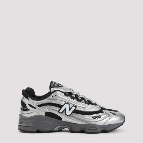 1000 Sneakers