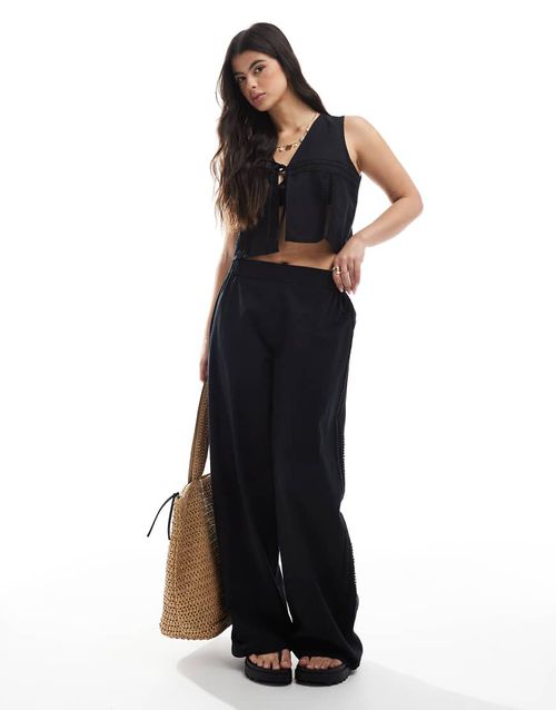 Esmee Exclusive beach pants set in black