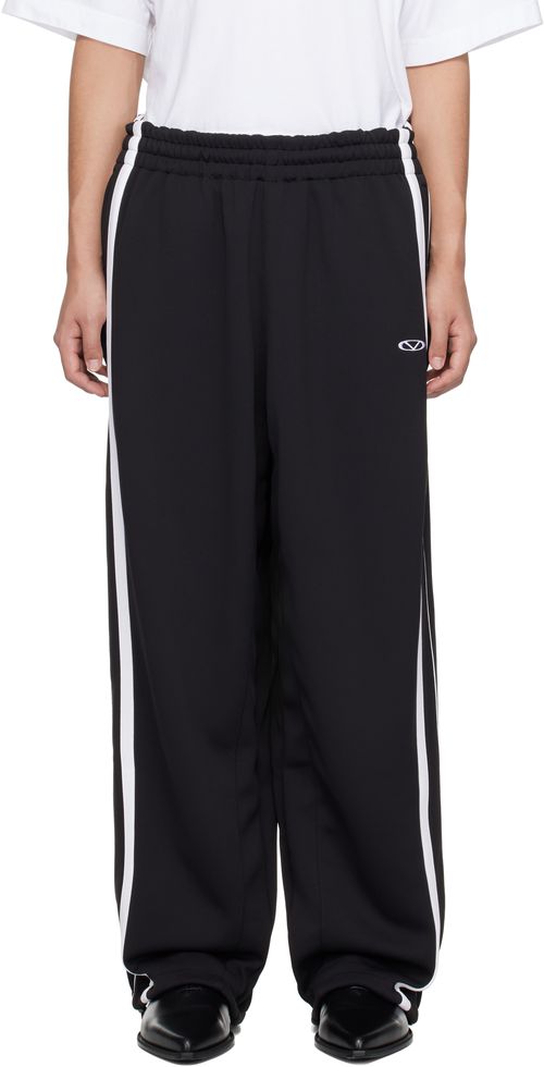 VETEMENTS Black Oval Logo Gym Sweatpants