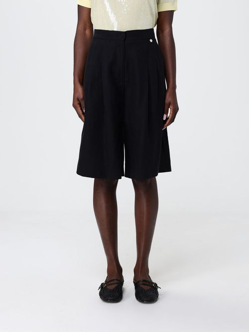 Shorts Woman color Black