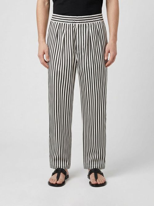 Pants Men color Black