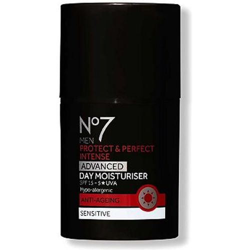No7 Men Protect & Perfect Intense ADVANCED Day Moisturiser SPF15