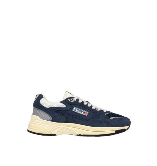 Vintage-Inspired Sneakers with 3.5 cm Sole Height