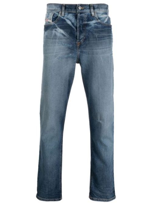 D-Fining tapered jeans