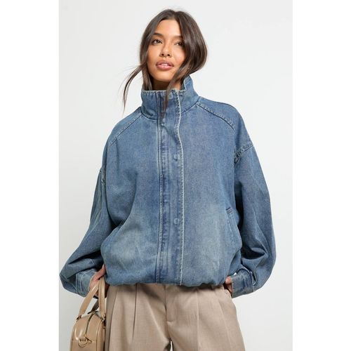 Boohoo Women's Denim Oversized Bomber Jacket in Mid Wash