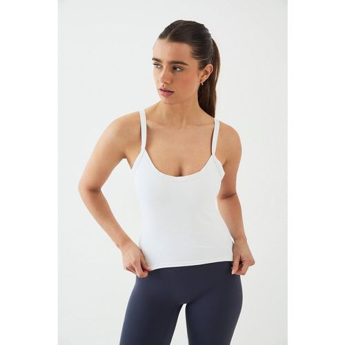 DSGN Studio Women's Ultra Sculpt Thick Binding Vest Top in White | : Large