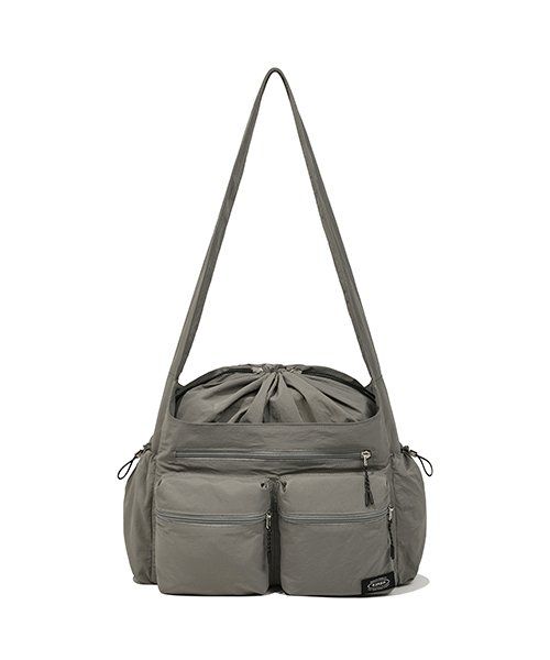 Pocket drawstring cross bag