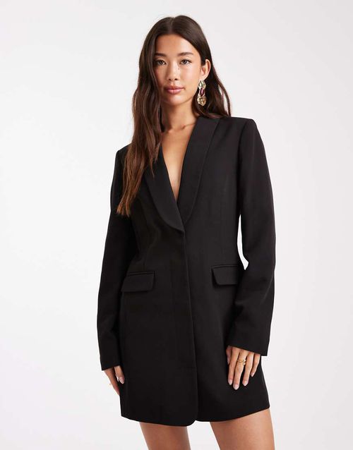 Tailored blazer dress in black