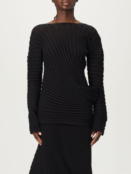 Top ISSEY MIYAKE Woman color Black