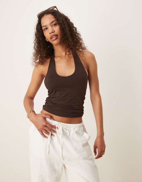 Halterneck top in brown