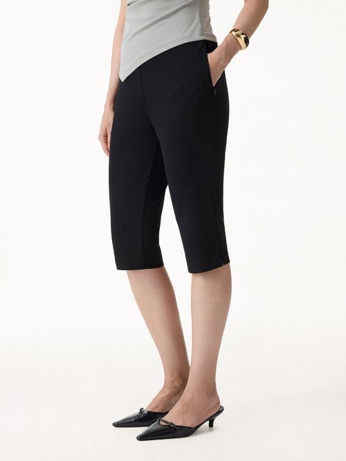 Stretch Ponte Chic Capri Pants with Pockets - Pure Black
