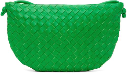 Green turn pouch