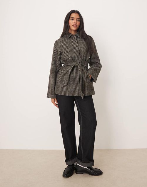 Tie waist coat in dark check-Grey