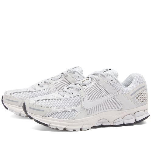 Zoom Vomero 5 Sneakers in Vast Grey/Black, Size UK 8