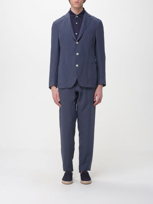 Suit Men color Blue