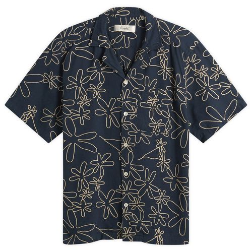 Men's Peer Embroidery Regular Fit Ss Shirt in Navy