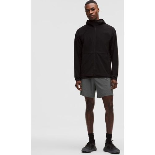 Lululemon – Men's Pace Breaker Linerless Shorts – 7" – Color Grey