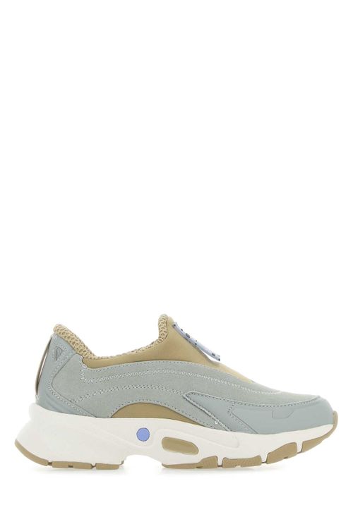 Sneaker — Gray