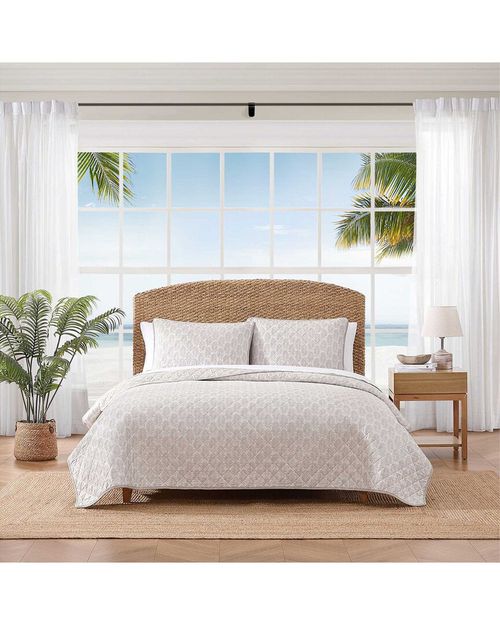 Tommy Bahama 136 Thread Count Bahama Fronds Cotton Reversible Quilt Set