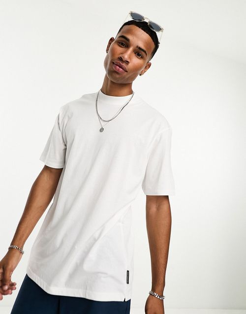 Oversized t-shirt in white