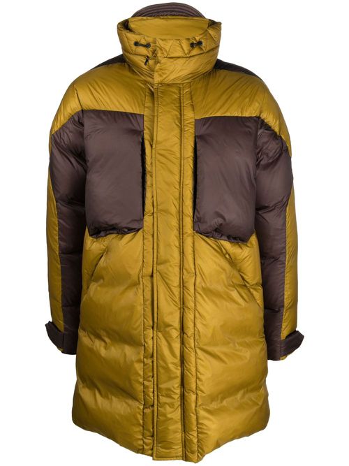 Zip-up panelled down jacket - Brown